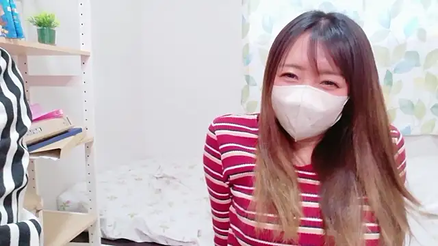 Big ayu  online show from May 11, 9:33 am