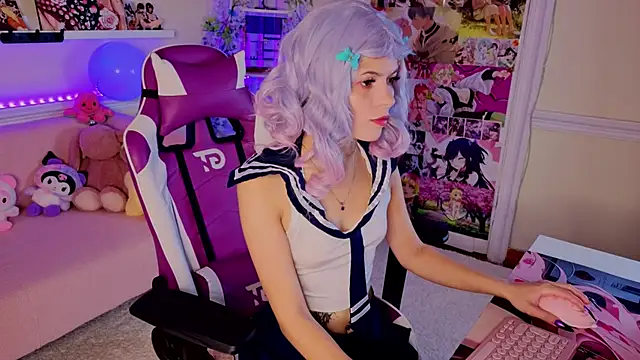 Snapshot of Katya_Zaitseva chatting on September 18, 7:12 pm Katya Zaitseva online show from September 18, 7:12 pm