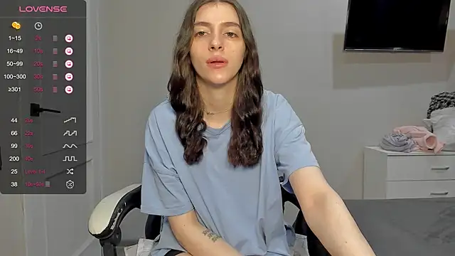 broosnica1 online show from February 26, 9:19 am