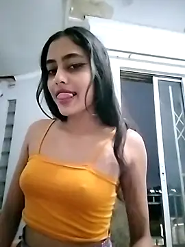 cleopatra-phaedra online show from March 2, 4:57 pm