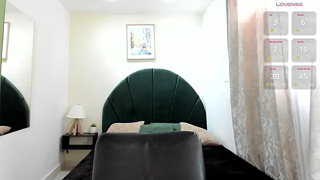  LaraMom  online show from February 21, 7:58 pm