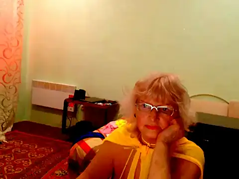 Natali7634 online show from April 4, 8:35 am