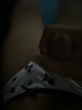 laflorr online show from March 29, 5:28 am