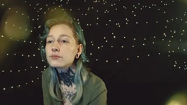 Littlespacemouse online show from December 15, 1:49 pm