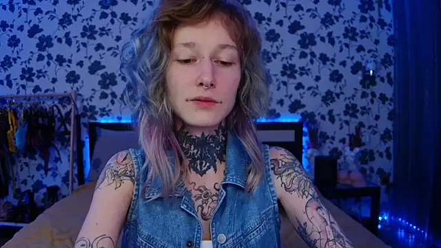 Littlespacemouse online show from October 8, 1:37 pm