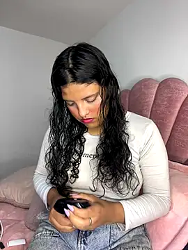 tati  22 online show from November 27, 4:54 pm