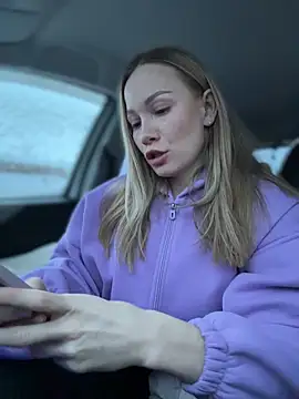 LavenderHot online show from December 22, 2:58 am