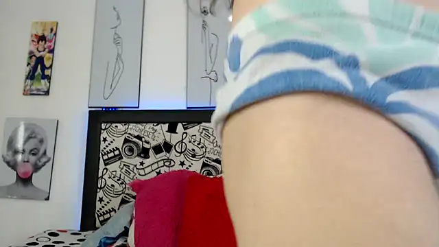 Rihana14 online show from March 30, 11:15 pm