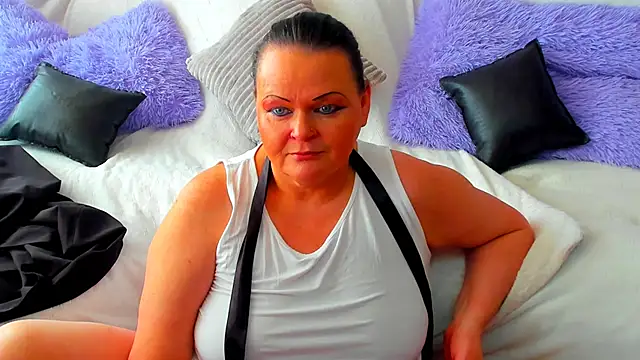 MilanaBiegert online show from April 23, 9:39 am