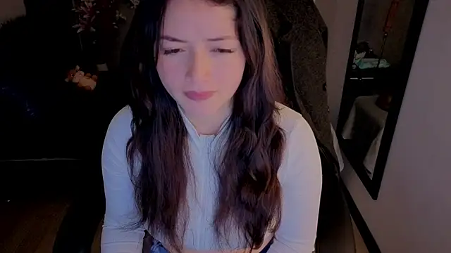 almma shy online show from October 15, 1:25 pm