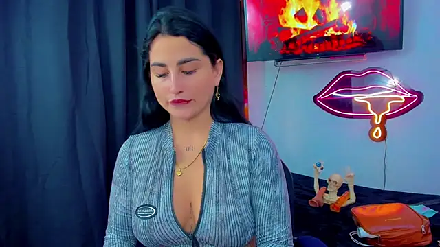 sunshine uwu22 online show from February 18, 7:24 pm