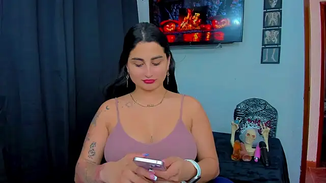 sunshine uwu22 online show from October 20, 7:28 pm