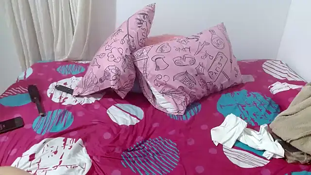 Sweet bigass online show from October 31, 3:08 am