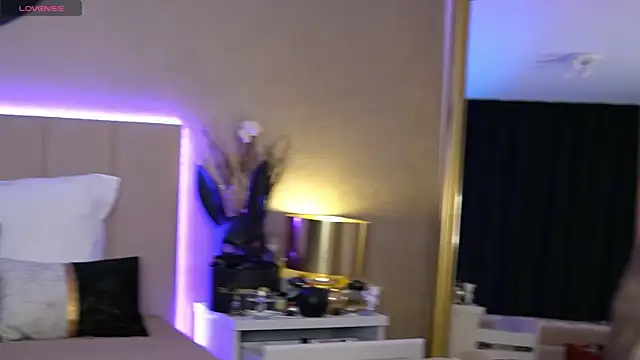 EvellineClaire online show from November 15, 8:48 am