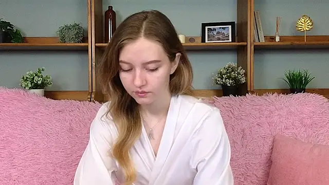 Ksuhesa online show from November 18, 1:28 am