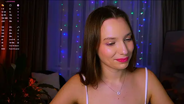 soffy  kisss online show from January 31, 7:11 pm