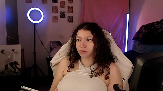 AllyDonfort online show from April 29, 2:37 am