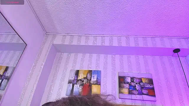 Laurent elis online show from March 5, 8:37 pm