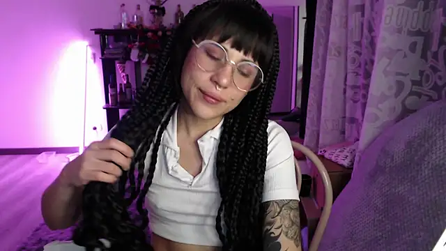 Hellen dumont online show from December 19, 3:10 am