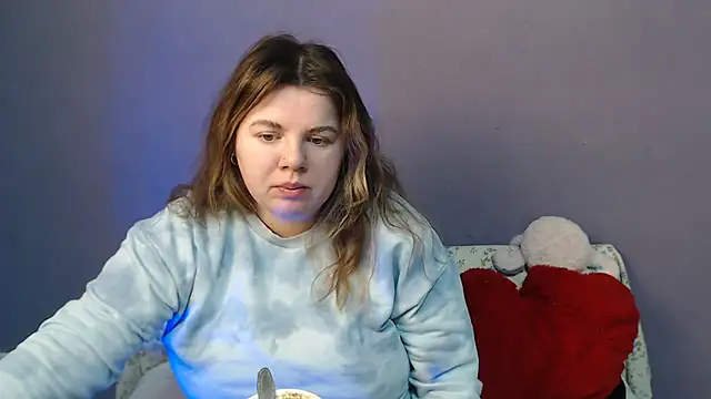 so shy online show from February 12, 8:05 am