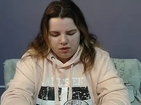 so shy online show from November 21, 7:43 am