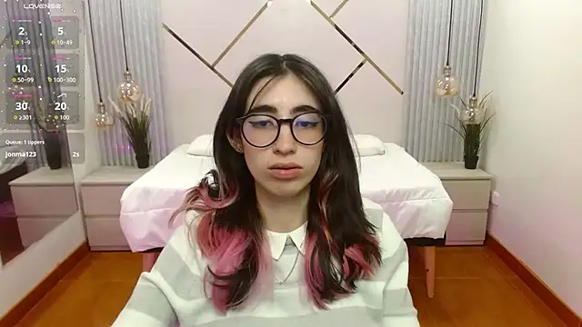 LenaRoses online show from September 16, 8:06 pm