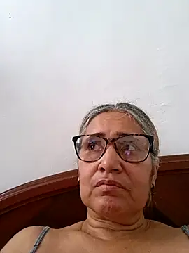  candi online show from January 31, 7:11 pm