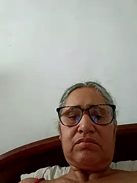  candi online show from March 27, 12:39 pm