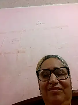 Snapshot of _candi chatting on September 28, 12:21 pm candi online show from September 28, 12:21 pm