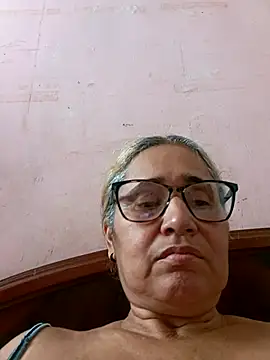 Snapshot of _candi chatting on September 30, 7:41 pm candi online show from September 30, 7:41 pm
