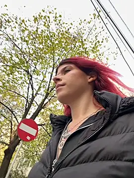 RiriRoseey online show from November 17, 8:59 am