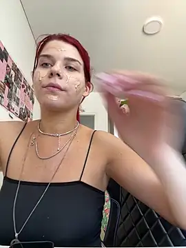 RiriRoseey online show from May 30, 7:17 am