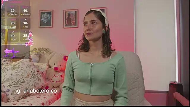 KittyAna online show from November 11, 7:44 pm