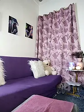 Charlotte Bayron online show from October 18, 12:03 am