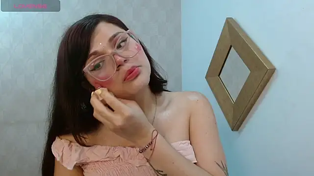 dayis butera online show from October 22, 11:37 am