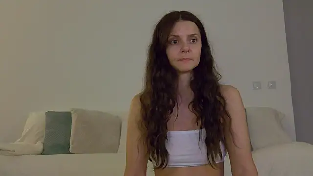 LilyRoselyn online show from September 22, 5:00 pm