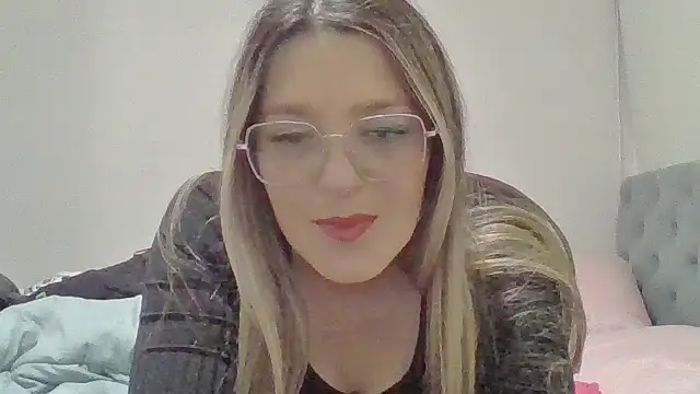 Snapshot of Daniela77771 chatting on September 26, 11:02 pm Daniela77771 online show from September 26, 11:02 pm