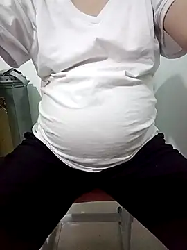 SweetGirl2k2 online show from March 23, 1:39 pm