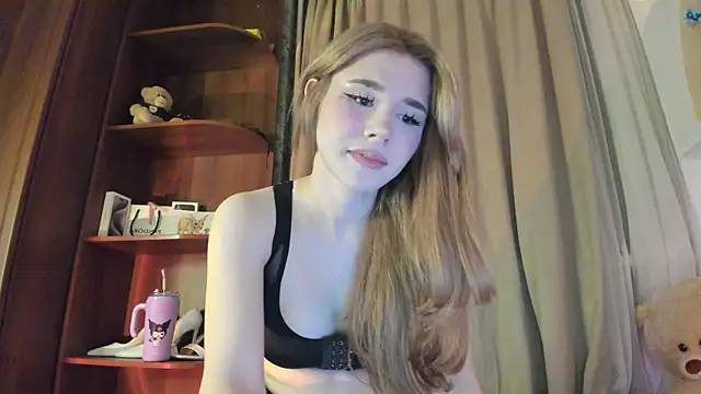 Alisa Black Star online show from February 18, 12:21 am