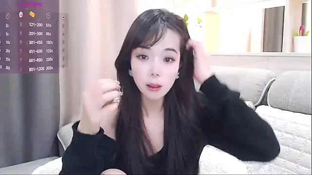 Snapshot of stella_lolio chatting on October 11, 7:35 am stella lolio online show from October 11, 7:35 am