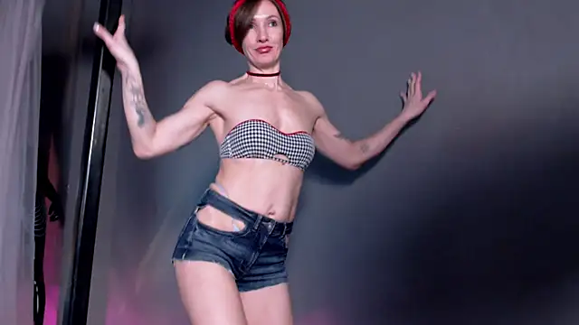 Dorothy Meyer online show from February 1, 9:35 pm