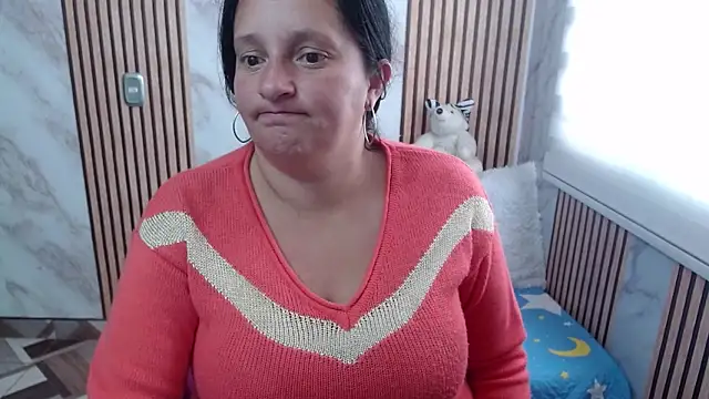 CristialJones  online show from September 19, 1:21 pm