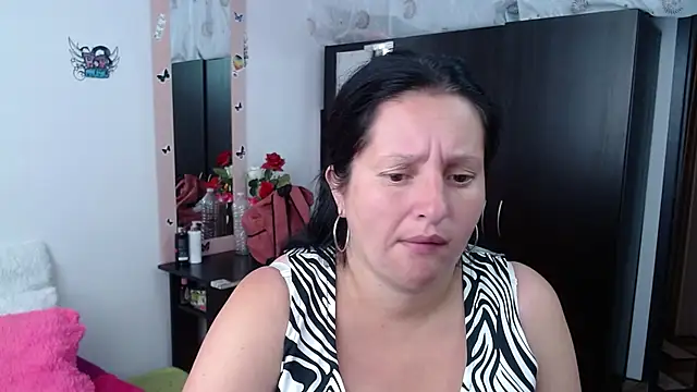 CristialJones  online show from September 29, 2:22 pm