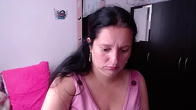 CristialJones  online show from October 16, 1:14 pm