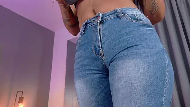 rachellmartinez online show from November 7, 11:38 am