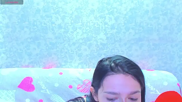 Vanessa Florence online show from April 4, 1:26 am