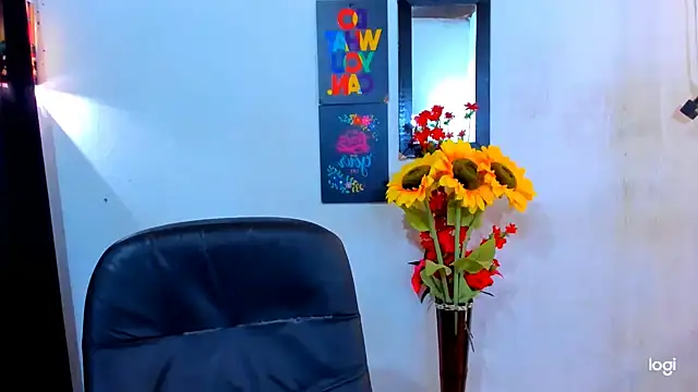 juanblakbigcock online show from February 13, 5:03 pm