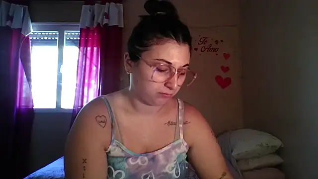 imsohornydacom online show from February 22, 5:58 pm