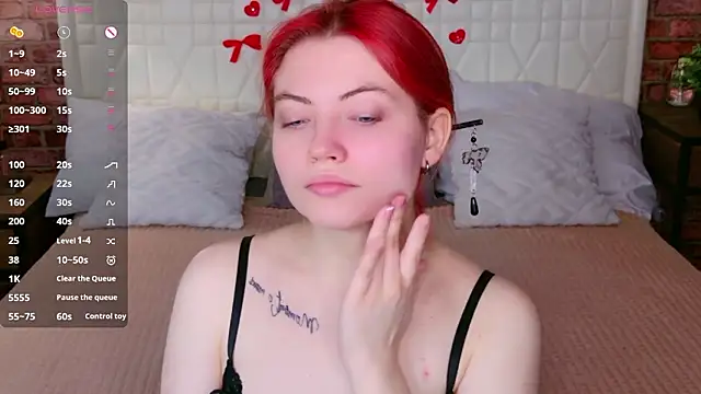 Lisa Adam online show from March 13, 6:09 pm