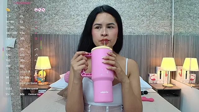 maite jhon online show from May 11, 2:45 pm